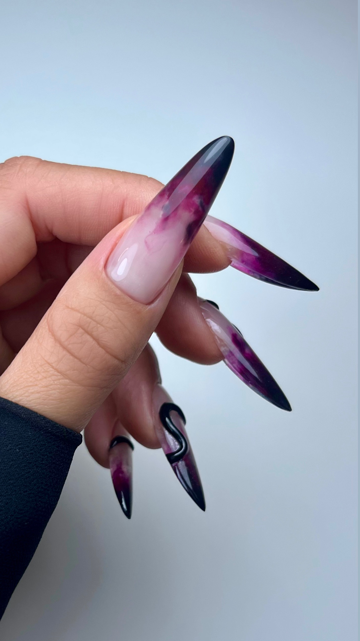 AF381EB3-0CEF-4A11-81DE-7BB13DB4696F