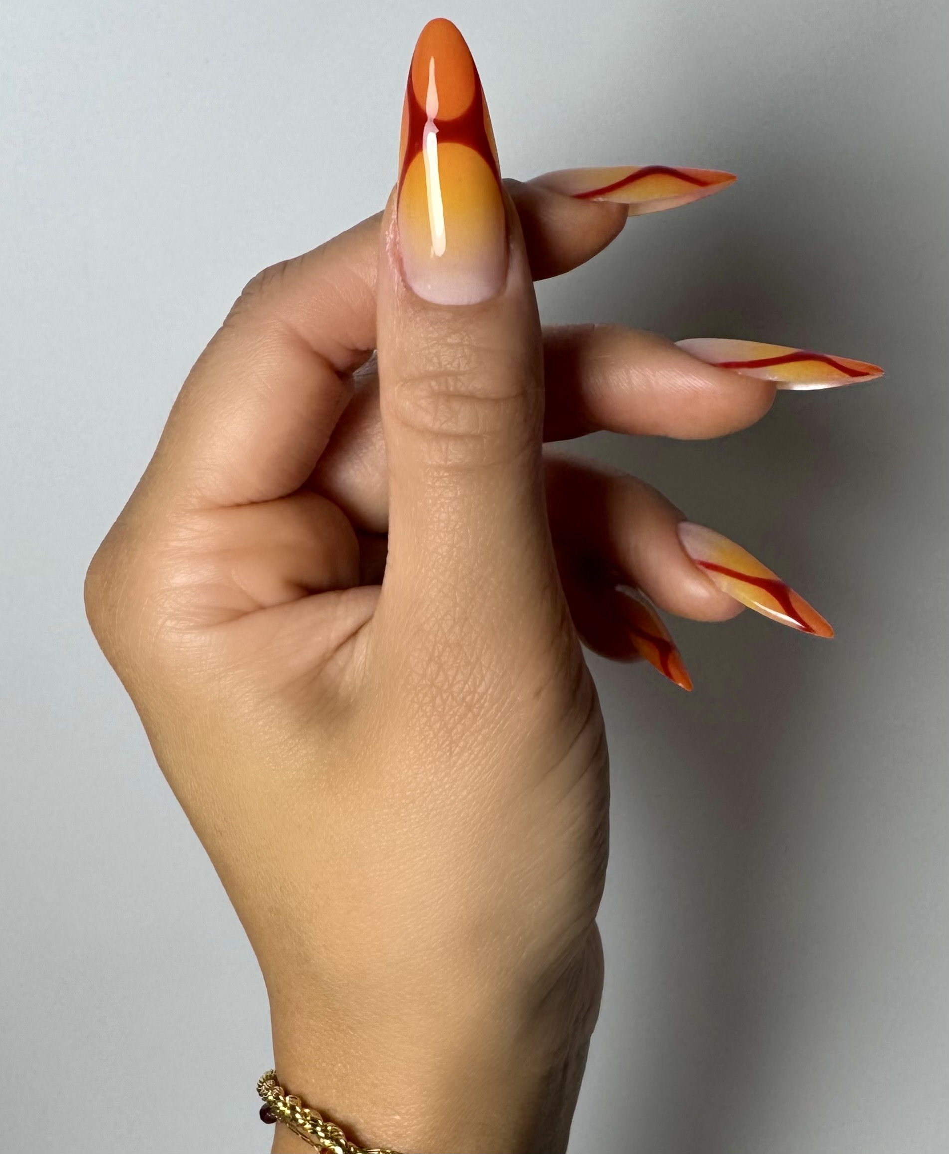 Facetune_27-05-2025-18-31-50